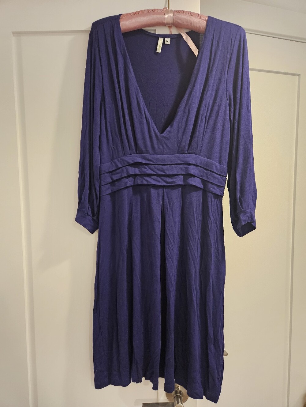 Envi: Women's 3/4 Sleeve Eggplant V-neck Dress Size M
